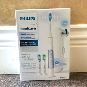 SOLD Philips SoniCare Electric Toothbrush 7400